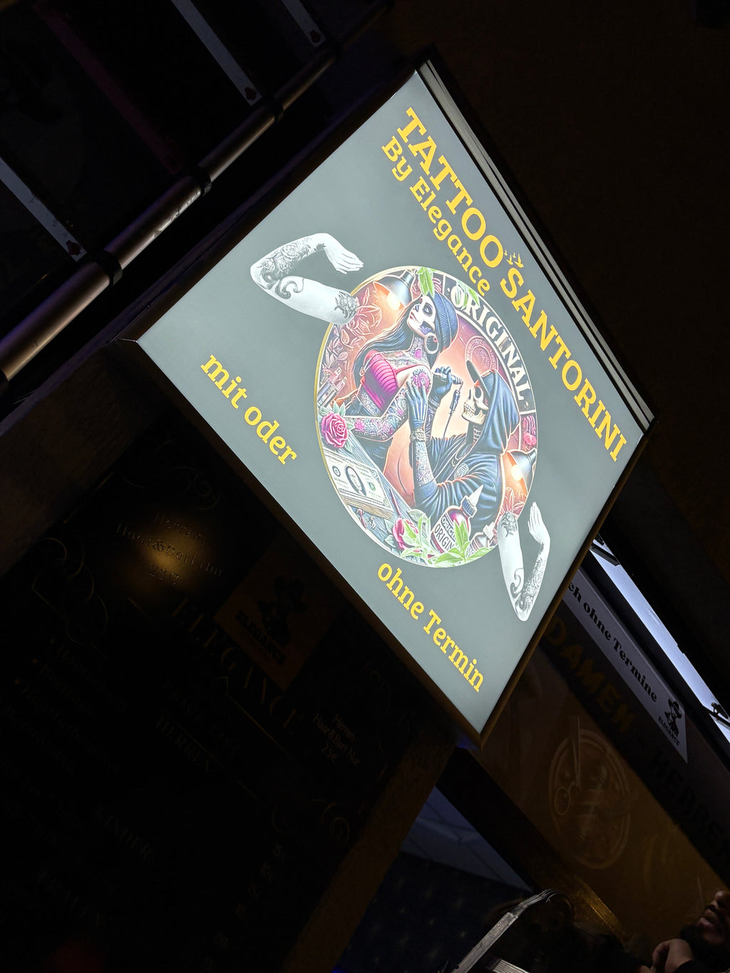 Individuelle Leuchtreklame nach Wunsch!