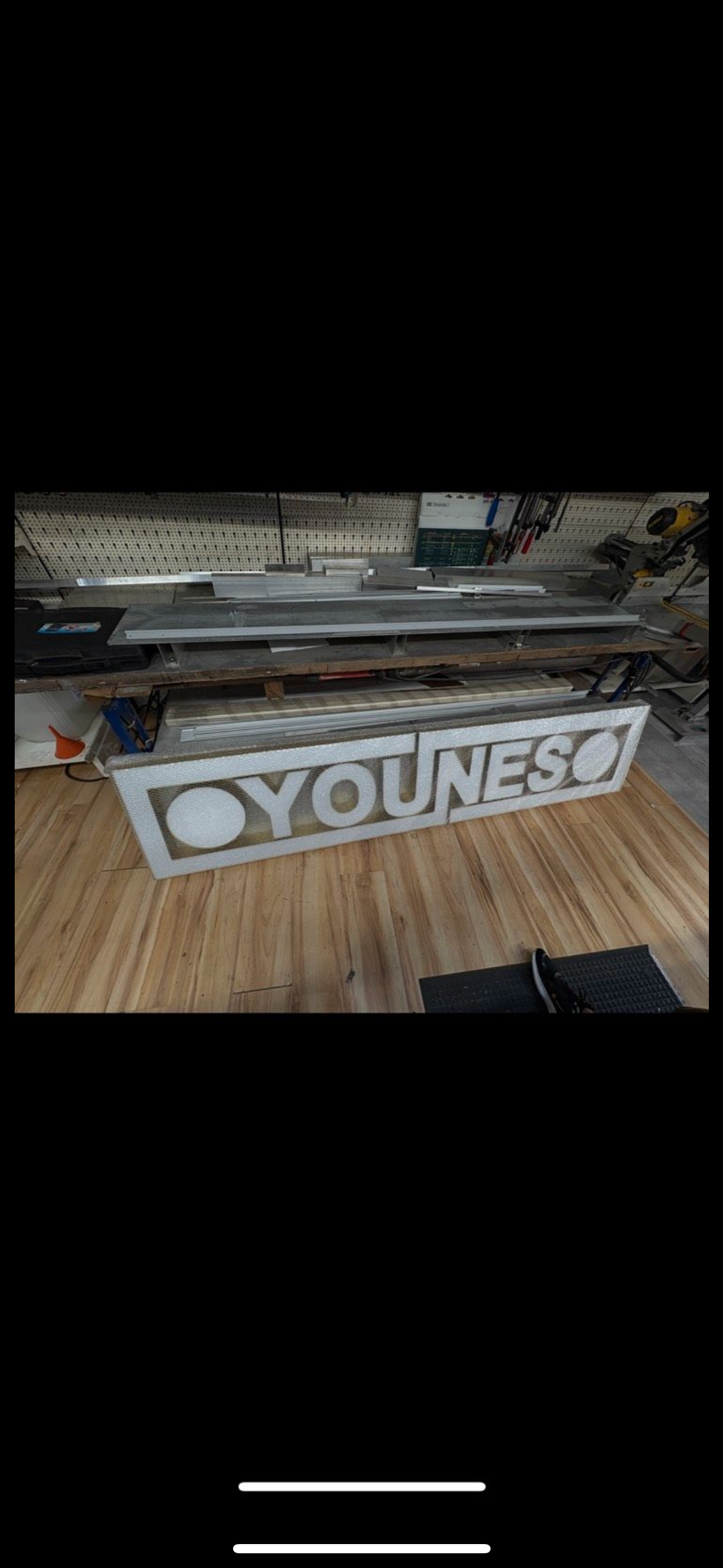 3D Buchstaben und Logo