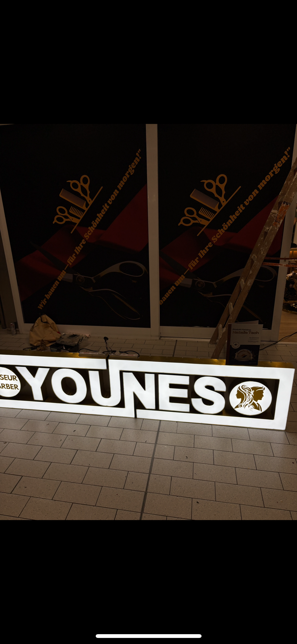 3D Buchstaben und Logo