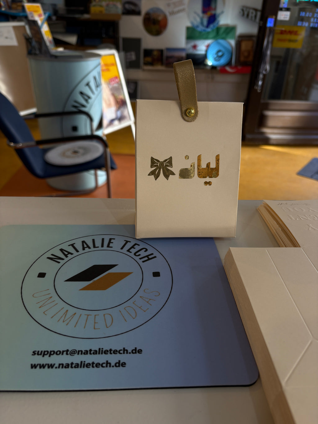 Geschenkboxen & Geschenktüten nach Wunsch mit wünsch Name